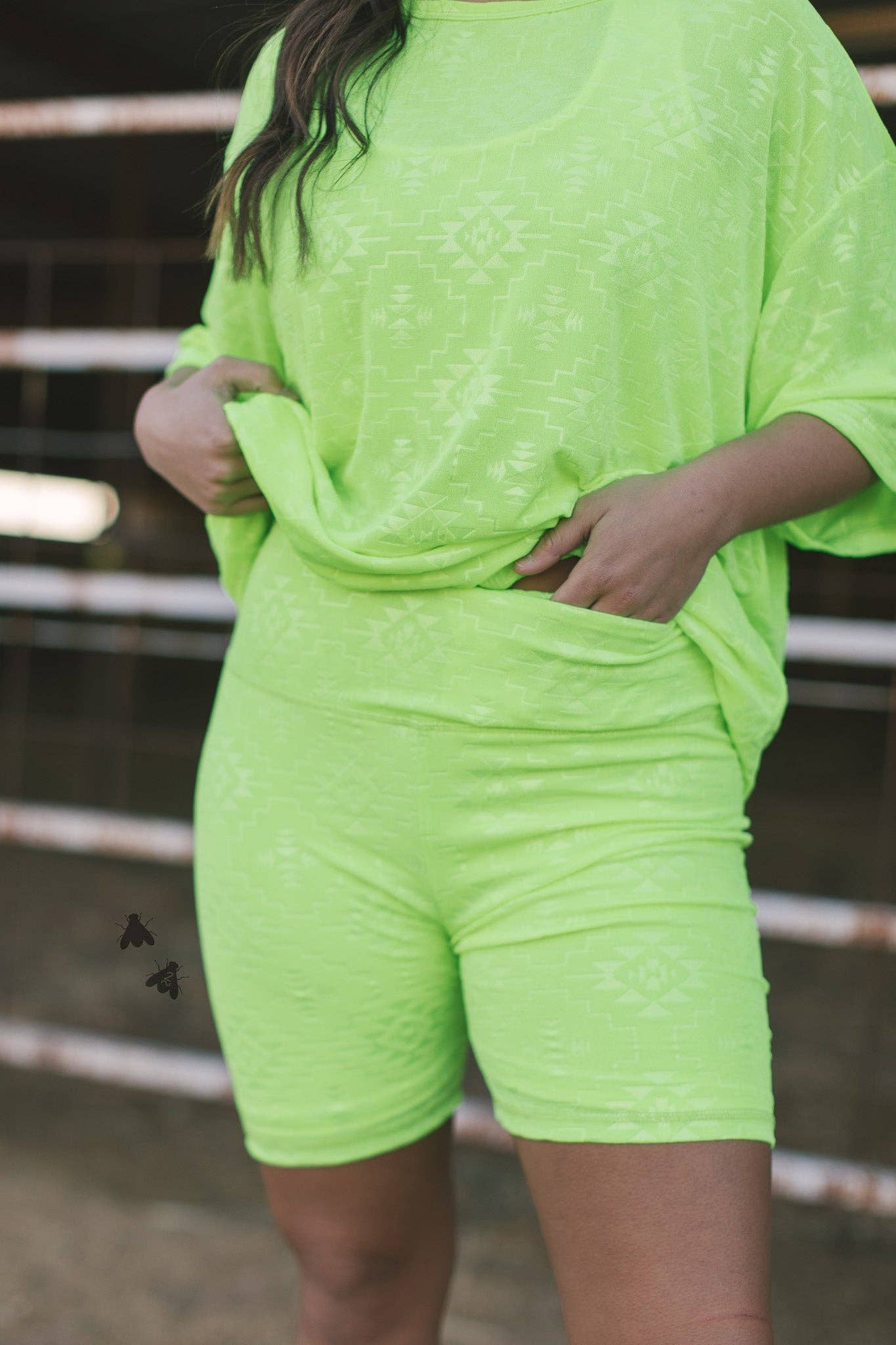 CHILLVILLE TEE *HIGHLIGHTER: 2X/3X