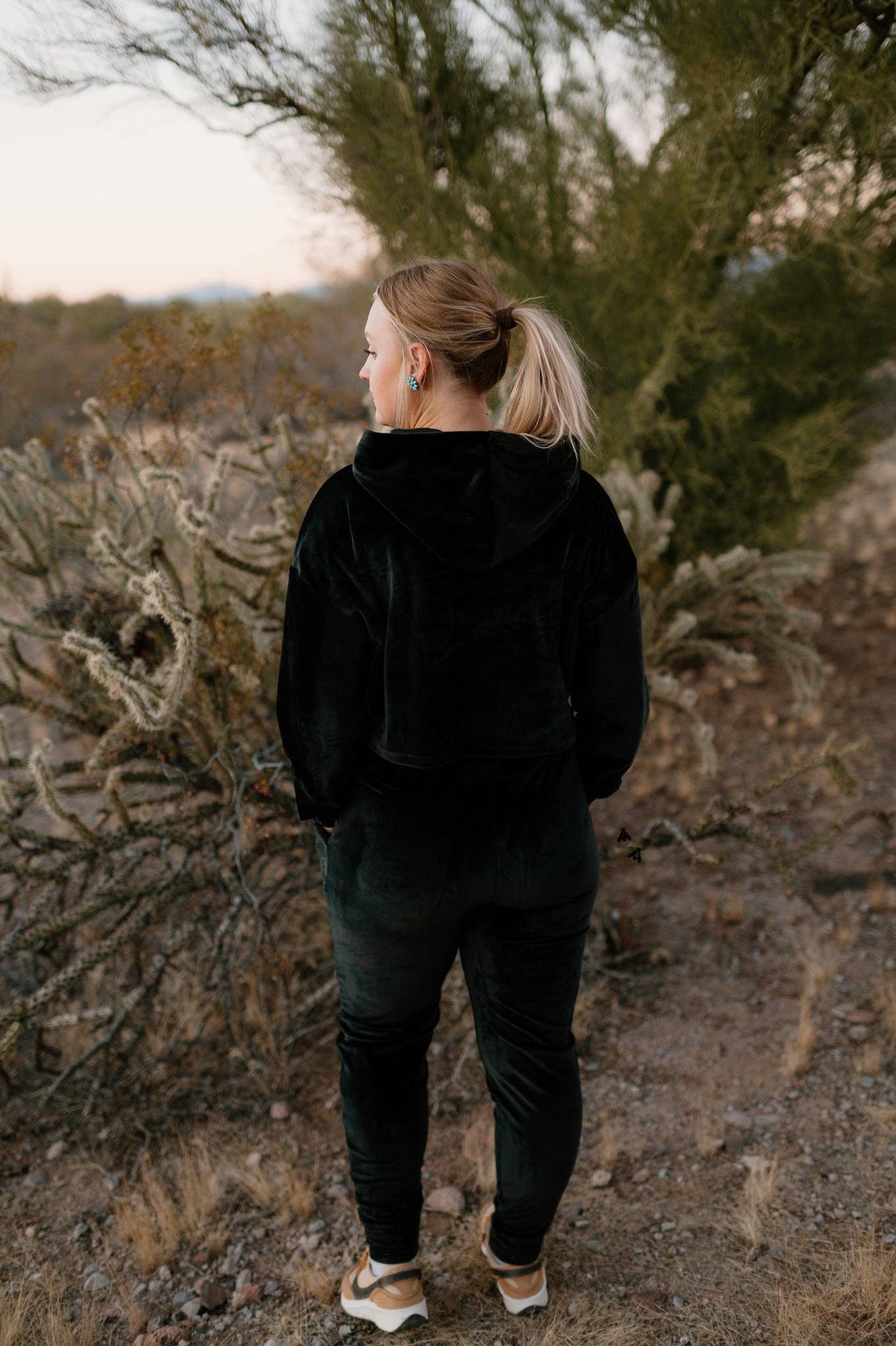 HOWDY COUTURE HOODIE: M