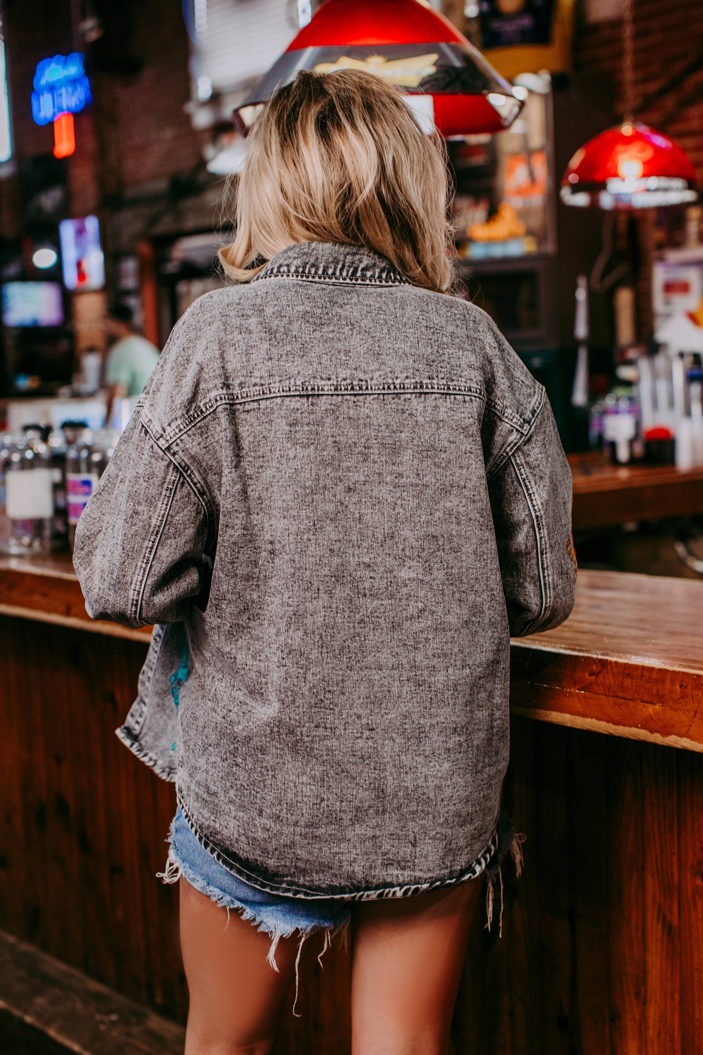 MK671J Wild West Embroidery Denim Shacket: Charcoal / L